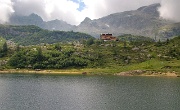 51 Ecco il Rifugio Calvi...